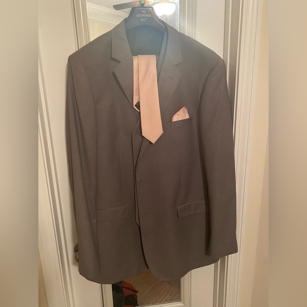 Gray 3 piece Suit 48L/42L